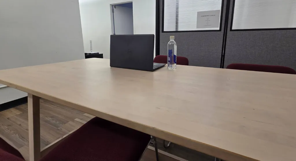 Coworking-desk-east-harlem-f2_20260331_150348