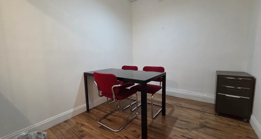 704-B: Private Office in Manhattan, New York City (Monthly): SaGE@276Fifth in New York, New York
